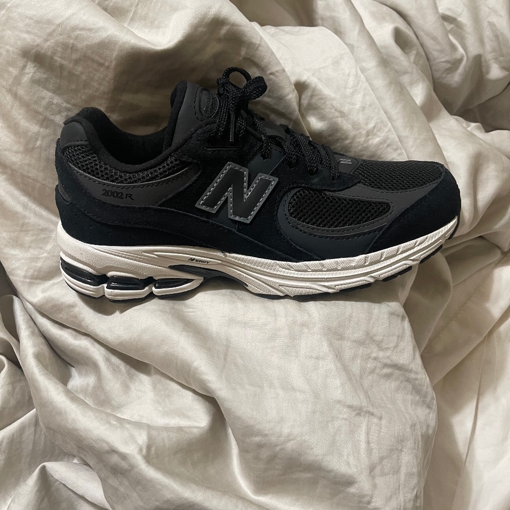 New Balance 2002 R - W7/Y 5.5